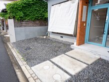 カーム(calm)/駐車場はこちら