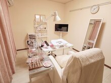 アンベリール(embellir)の雰囲気（落ち着いた個室空間でゆっくりお過ごしいただけます♪）