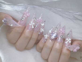 キラキラガーリーネイル