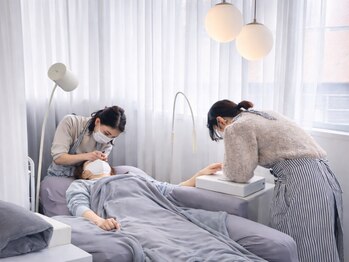 トータルビューティーサロン オーブ(Aube)の写真/【オフ込み定額メニュ-あり◇】爪の形・長さ・色味にこだわり自分好みのnailに♪同時施術で忙しい方にも★