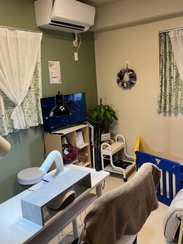 サロン オリーブ(Salon Olive)の写真/初めての方も大歓迎♪周りの目を気にせず、自分だけの時間をゆったりお過ごしいただける個室も完備◎
