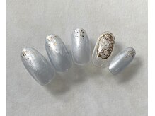 ネイルサロンルーミー(ROOMY)/白パールニュアンス風ネイル