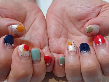 アールエム(Rm)/8月◎ネイル