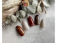 ジーシーネイル(G C nail)/秋カラードットネイル