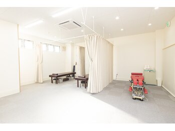 にしやま整骨院 鍼灸院 整体院/施術スペース