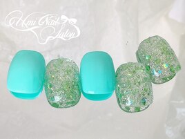 ワンホンカラフルフットネイル