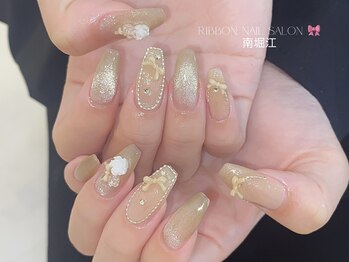 【マグネットフレンチネイル】