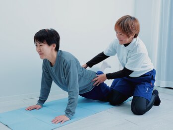 たかみ整体院 高槻/胸のトレーニング