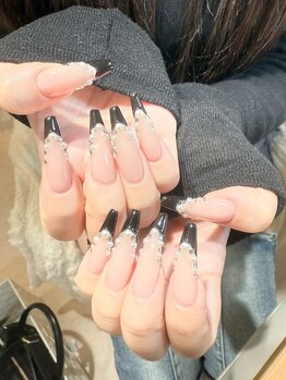 ニューネイル 池袋(NEW NAIL)/ブラックフレンチ×パールライン