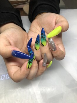 夏なつ!なーつの定番!ヤシの木