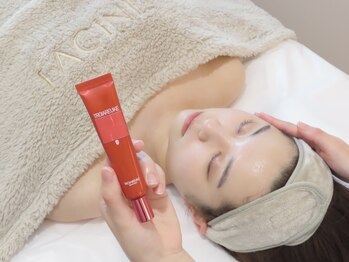 ファシネアオヤマ(FACINE AOYAMA)/8【アイクリーム】