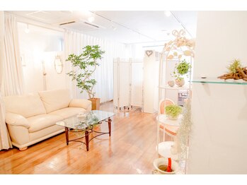 ラフィール (La feel)