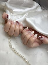 ビビ(ViVi)/グラデーションネイル