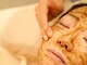 サロン カーサ(Salon Casa)の写真/【徹底!!シミケア肌質改善NO.1】シミケア×ハーブピーリング×生コラ導入×デコルテリンパ（初回）¥12000
