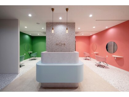 モア ネイル(more nail)の写真