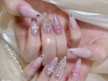ヴィーナスネイル(Venus Nail)/長さ出し持ち込みデザイン
