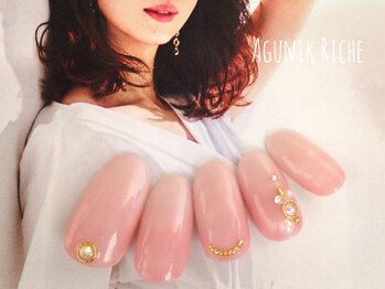 アグニークリッシェ(Agunik Riche)/【ベイビーブーマーネイル】