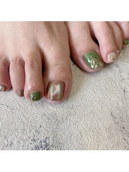 コジコジネイル(Cosi Cosi Nail)/フットアシメネイル