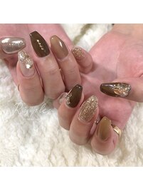 ブラウンニュアンスネイル