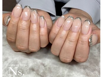エヌエス ネイルアンドアイブロウ(Ns)/ガラスフレンチ♪