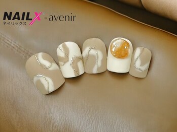 ネイリックス アヴェニール(NAILX avenir)/ショートアイボリー