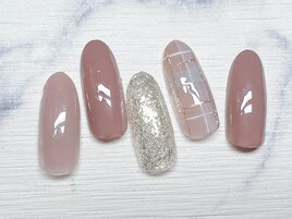 チェックネイル