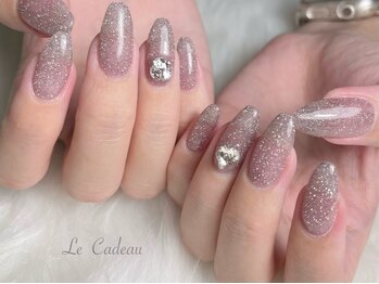 ルカドゥー(Le Cadeau)/フラッシュネイル