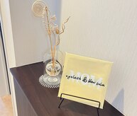 マム(MOM)