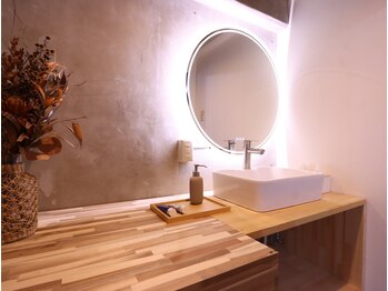 サロンニウ(salon_niu.)