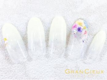 クアトログランシュ 青葉台(QUATRO×GranCieux)/フラワーグラデネイル