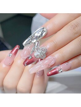 クイーンズビューティーサロン 新宿本店(Queen's beauty salon)/チップ長さだしやりつけ放題