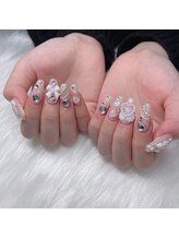 チェミールエテ(CHEMIR.ete)/スカルプ長さ出し持ち込みアート