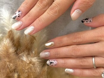 シームリーネイル(Seemly Nail)/大人ダルメシアン