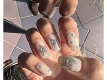ハイネイル 池袋(Hi nail)/星をまとう指先デザイン