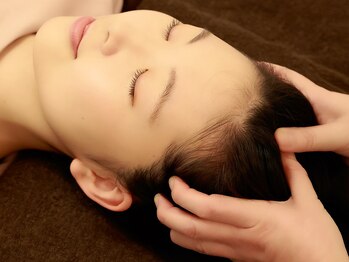 ニコリー(nicolii)の写真/目の疲れや重だるさをゆるめて頭までほぐしぐっすり眠れる身体に整えるサロンです