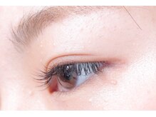 ネオリーブ クーロ(Neolive curro)/お目元に合わせたデザイン提案♪