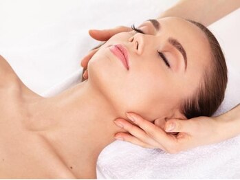 ジョルネ 中目黒(jornee.)/小顔調整☆脳洗浄