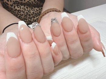 エムズヴィラ(M's Villa.)/ガラスフレンチ」