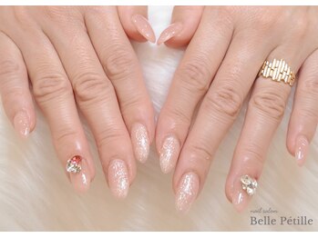 ベルペティーユ(Belle Petille)/ワンカラーとラメの組み合わせ