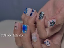 フーポ(FUPPO)の雰囲気（夏と言ったら青系ネイルだ！）