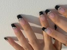 キラキラ★黒フレンチネイル