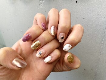 トゥーネイル バイ フォーク 仙川(To.nail byFOLK)/