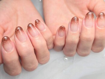 ネイルバイピヌ(nail by pinu)/グラデーション