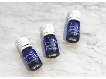 エイトアイラッシュ 藤沢店(eight eyelash)の写真/《藤沢駅 徒歩５分》モチの良さにこだわった施術で、キレイが長く続く☆