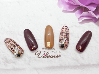 ヴィベール(Vibeure)/ネイルデザイン