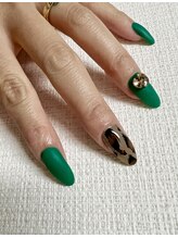 ミュリエル(MURIEL)/秋ネイル