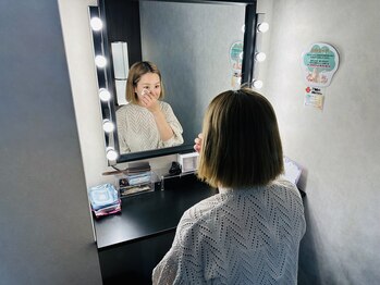 サロン ド ツリーズ(Salon de Trees)/施術後のメイクもできます