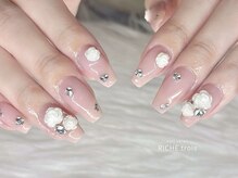 リッシュ トロワ(RICHE trois)/ワンホン ローズネイル