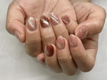 ネイルキュート アンド クールラッシュ 亀有店(nailcute & CoolLash)/流行 マグネット