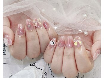 ヌアネイル(NUR NAIL)/